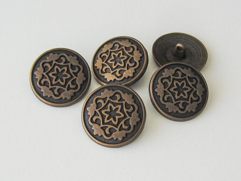 www.Knopfparadies.de - 0574am - Edle altmessingfarbene Metallknöpfe mit Blumen Motiv