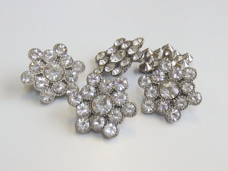 www.knopfparadies.de - 3711si - Limitierte Glitzerknöpfe mit Strass-Steinen