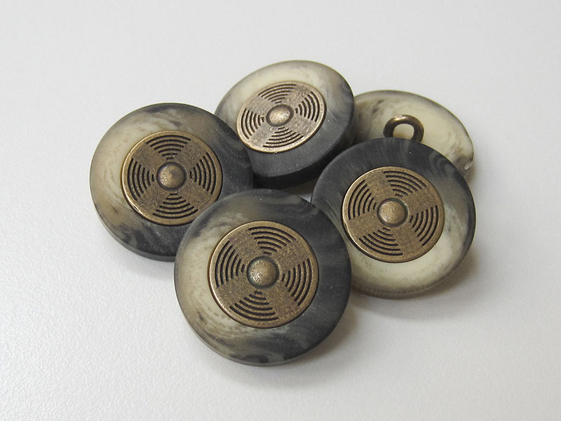 Sportlicher hornähnlicher Knopf