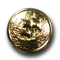 Goldfarbener Knopf mit Segelschiff