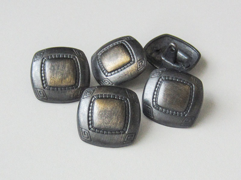 www.knopfparadies.de - 0104em - Bicolor Trachtenknöpfe, quadratisch, ausgefallenes Desin