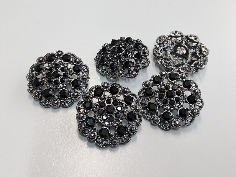 www.knopfparadies.de . 5752cs - Schwarz funkelnden Glitzerknöpfe aus Metall