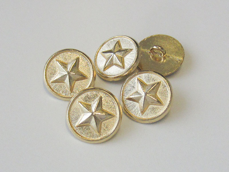 www.knopfparadies.de - 2533hg - Hell goldfarbene Metallknöpfe mit Sternmotiv