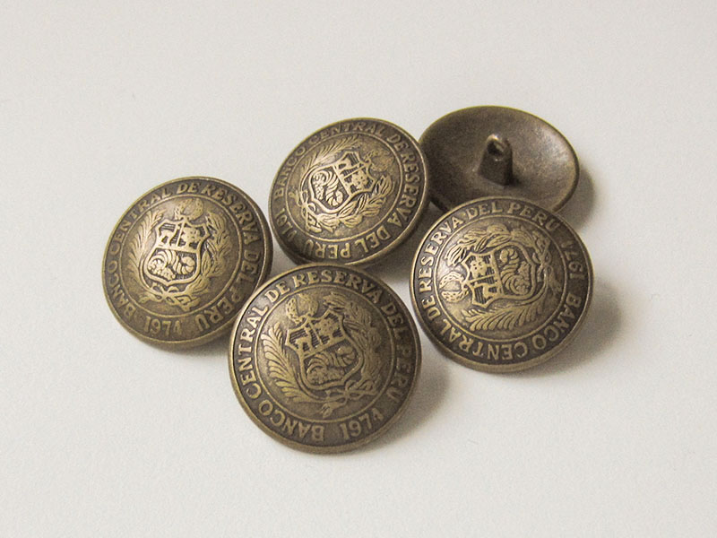 Klassischer Münz Metall Knopf mit Wappen für Blazer