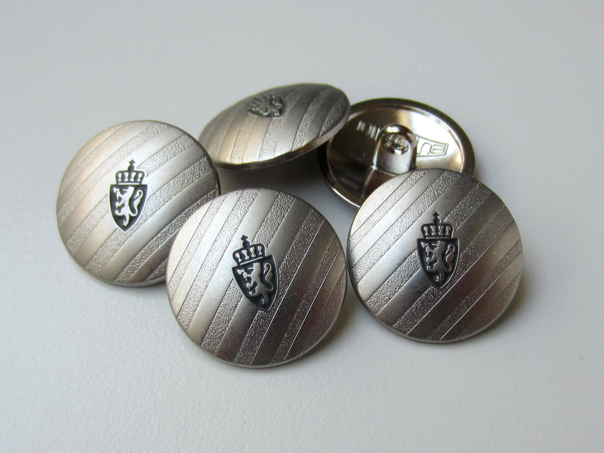 Metallknöpfe - Knopfparadies.de