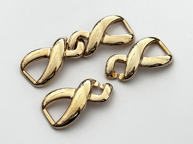 Goldfarbener Metallverschluss extravagante Gürtelschnalle 0,9cm