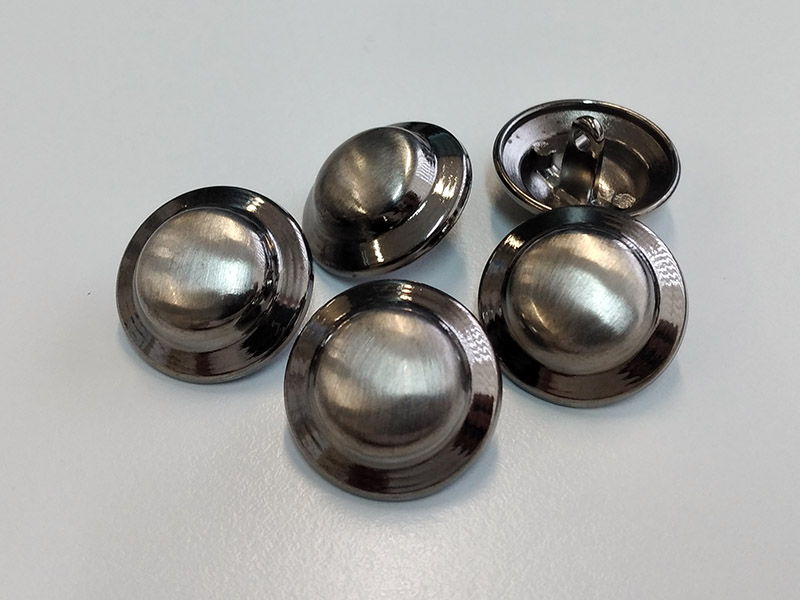 www.knopfparadies.de - 4083ch - Chromfarbene Metallknöpfe
