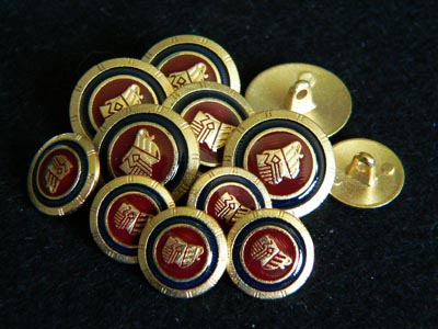 Schöne Blazerknöpfe tiefblau/rot/gold