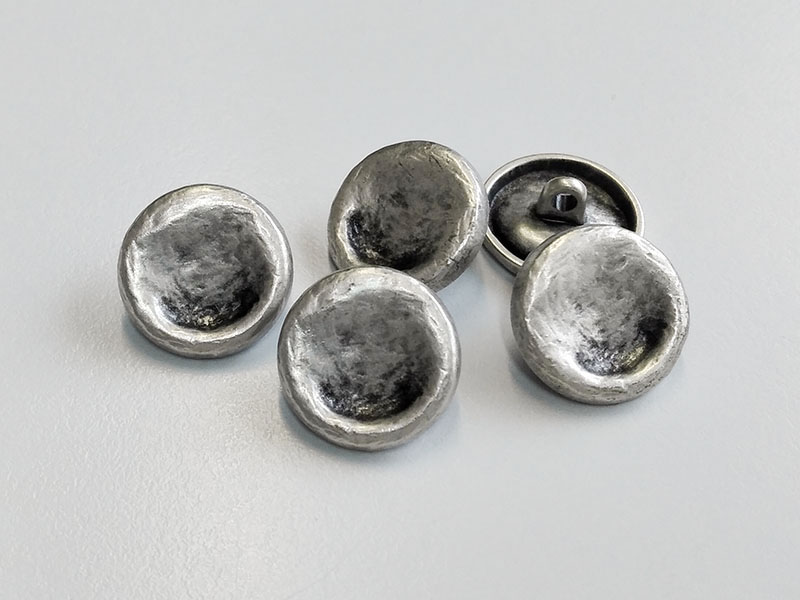 www.knopfparadies.de - 6841as - Altsilberfarbene Trachtenknöpfe aus Metall