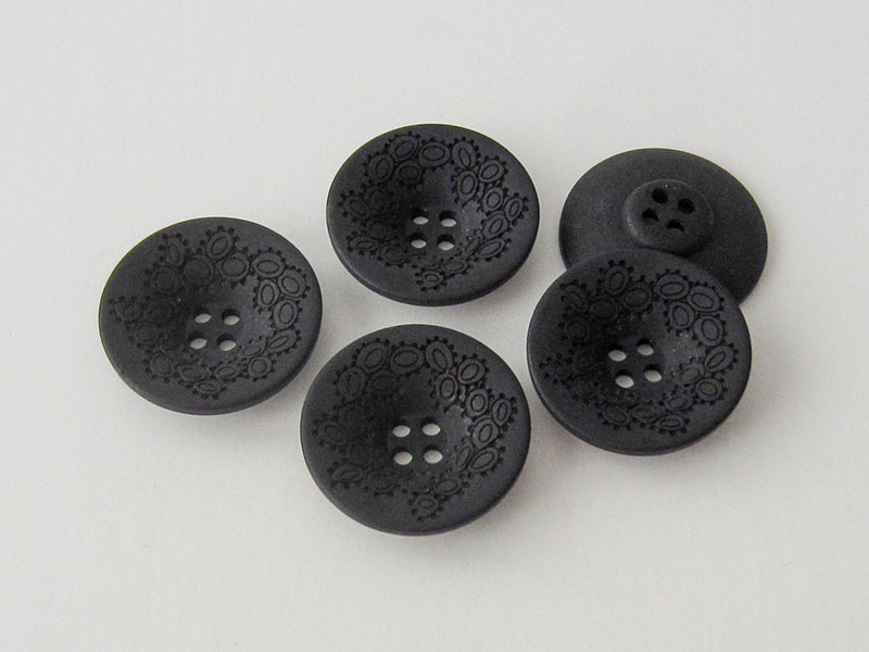 www.Knopfparadies.de - 5907sc - Schüsselförmige Kunststoffknöpfe in Schwarz und Ethno Muster