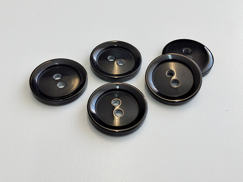 www.knopfparadies.de - 6314sc - Schwarze, schlichte Kunststoffknöpfe