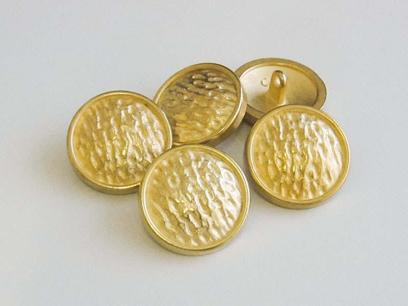 www.Knopfparadies.de - r437go - Edle gemusterte Ösenknöpfe aus Metall in Gold