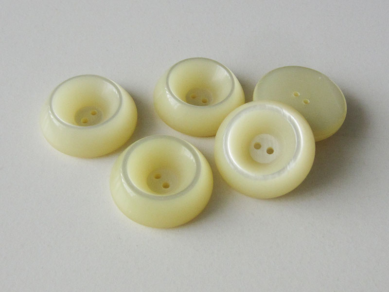 www.Knopfparadies.de - 5234pm - Elegante große Mantelknöpfe in Perlmutt Optik
