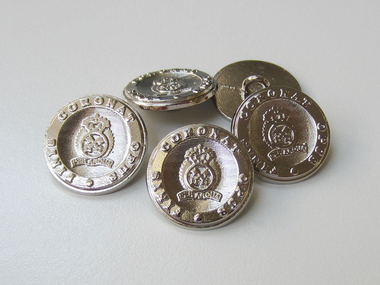 Eleganter glänzend silberfarbener Wappen Metall Knopf