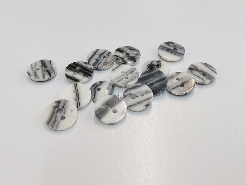 www.knopfparadies.de - 0341gr - Graue Zweilochknöpfe aus Kunststoff