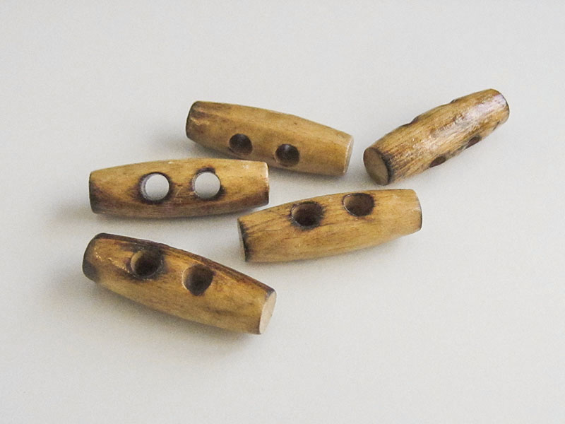 www.knopfparadies.de - h999kb - Geflammte Knebelknöpfe aus echtem Holz.