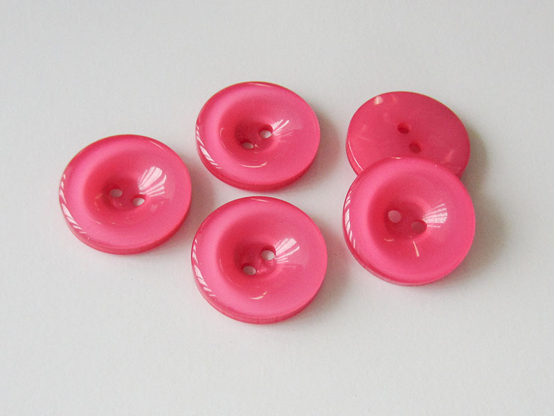 www.knopfparadies.de - 1609rs - Tolle nach innen gewölbte Kunststoffknöpfe in pink