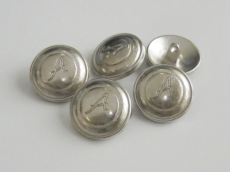 www.knopfparadies.de - 3156si - Silberfarbene Metallknöpfe - günstigere B-Ware