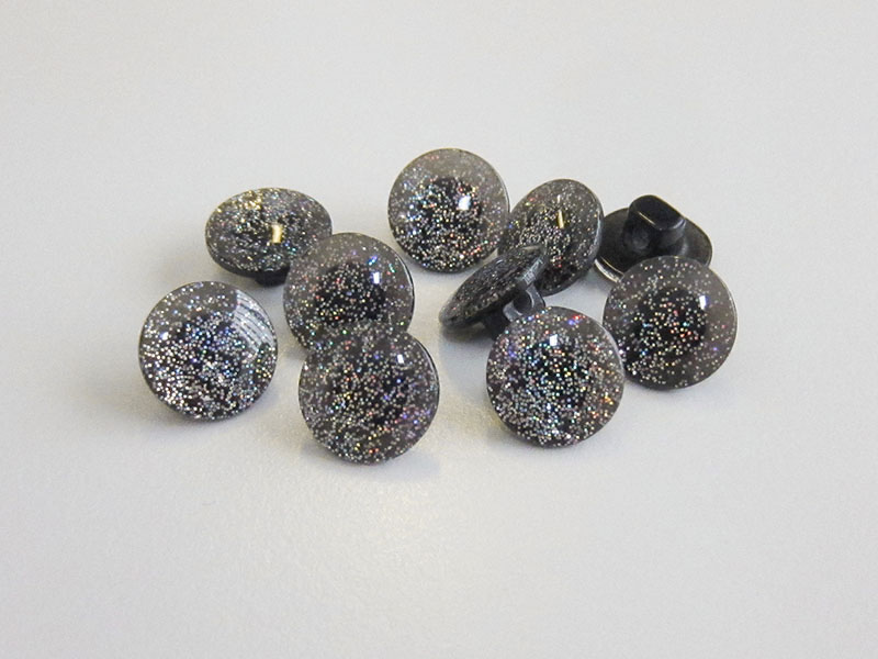 www.knopfparadies.de - 5284dg - Kleine schwarz glitzernde Kinderknöpfe aus Kunststoff