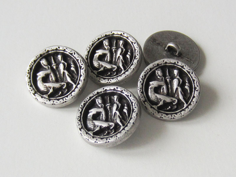 www.Knopfparadies.de - 0824as - Altsilberfarbene Metallknöpfe mit Drachen Motiv