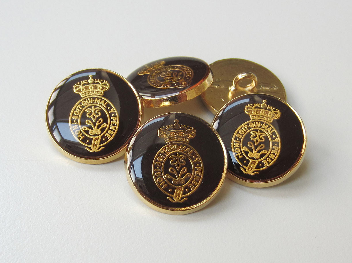 Braun goldfb. Metall Ösen Knopf mit Wappen & Krone