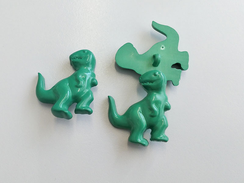 www.knopfparadies.de - 6496gn -  Grüne Kinderknöpfe: T-Rex