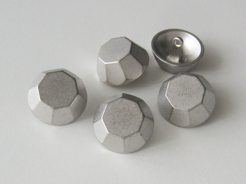 www.Knopfparadies.de - 5841as - Silberne Metallknöpfe wie Schraubenköpfe