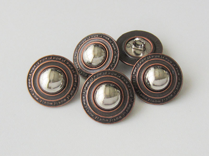 www.Knopfparadies.de - 3623ku - Bildschöne Ösenknöpfe aus Metall in kupfer silberner Bicoloroptik