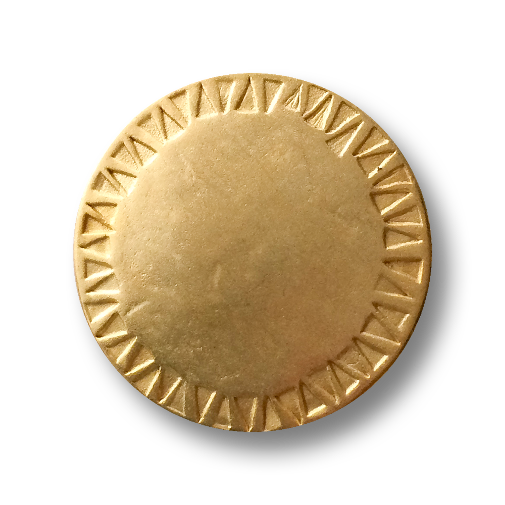 Großer Metall Ösen Knopf in Goldfarben mit Dreieck Muster am Rand