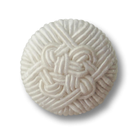 Traumhaft schöner weißer Posamenten Knopf mit Öse Traumhaft schöner weißer Posamenten Knopf mit Öse