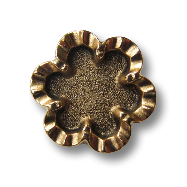 Altgoldfb. Kunststoff Knopf in abstrakter Blumen Form