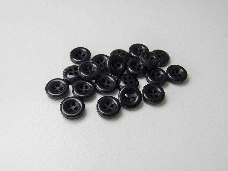 20 kleine schwarze Vierloch Blusen 5659sc-13 Hemdknöpfe aus Kunststoff o 