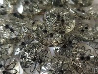 Vorschau: Wunderschön glitzernde, leichte und festliche kleine Knöpfe Vorschau: Wunderschön glitzernde, leichte und festliche kleine Knöpfe