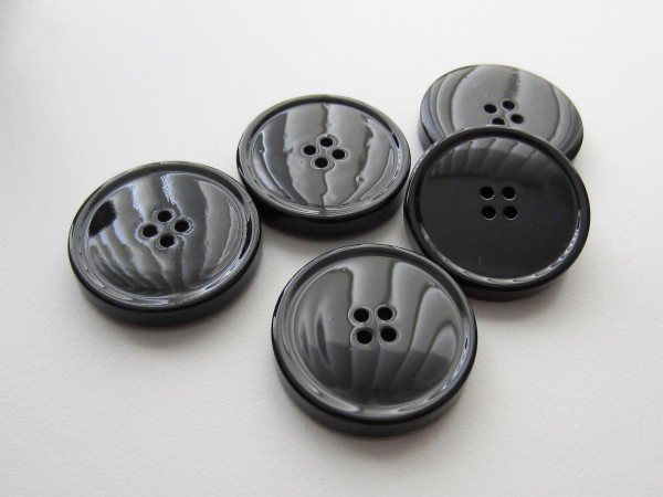 Günstiger eleganter schwarzer Mantel Knopf / B-WARE