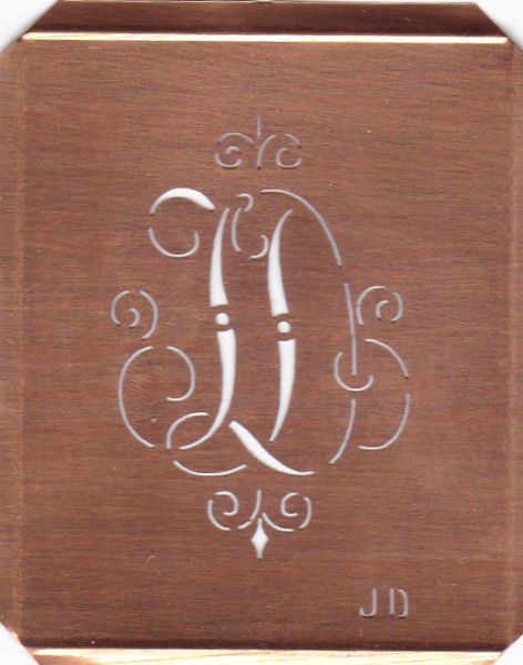 www.knopfparadies.de - JD-sch-555 - Verschnörkelte, alte Kupferschablobe zum Sticken von Monogrammen JD
