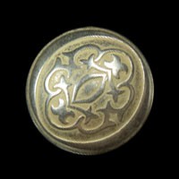 Interessanter weißsilberfarbener Knopf Interessanter weißsilberfarbener Knopf