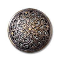 Altmessingfarbene Metallknöpfe mit Durchbruchmuster Altmessingfarbene Metallknöpfe mit Durchbruchmuster