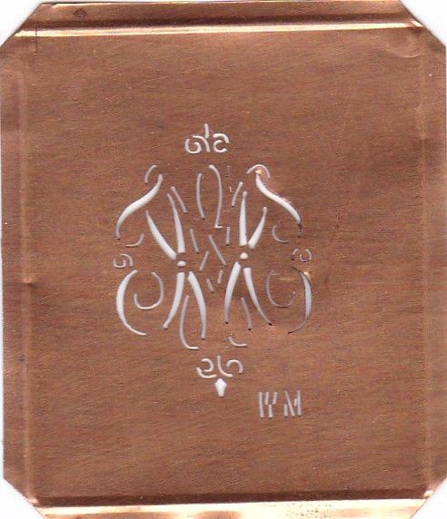 www.knopfparadies.de - MW-sch-556 - Hübsche alte, kleine Monogrammschablone MW