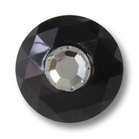 Eleganter facettierter Ösen Knopf mit Schmuck Stein Eleganter facettierter Ösen Knopf mit Schmuck Stein