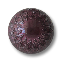 Wunderschöner lilafarbener Kunststoff Ösen Knopf in Halbkugel Form Wunderschöner lilafarbener Kunststoff Ösen Knopf in Halbkugel Form