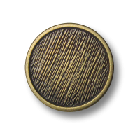 Flacher Metall Ösen Knopf mit schraffierter Oberfläche Flacher Metall Ösen Knopf mit schraffierter Oberfläche